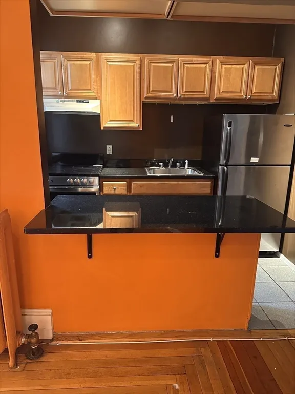 1 bed, 1 bath apartment for rent at 24 Peterborough St Unit 2, Fenway — photo 6 of 27