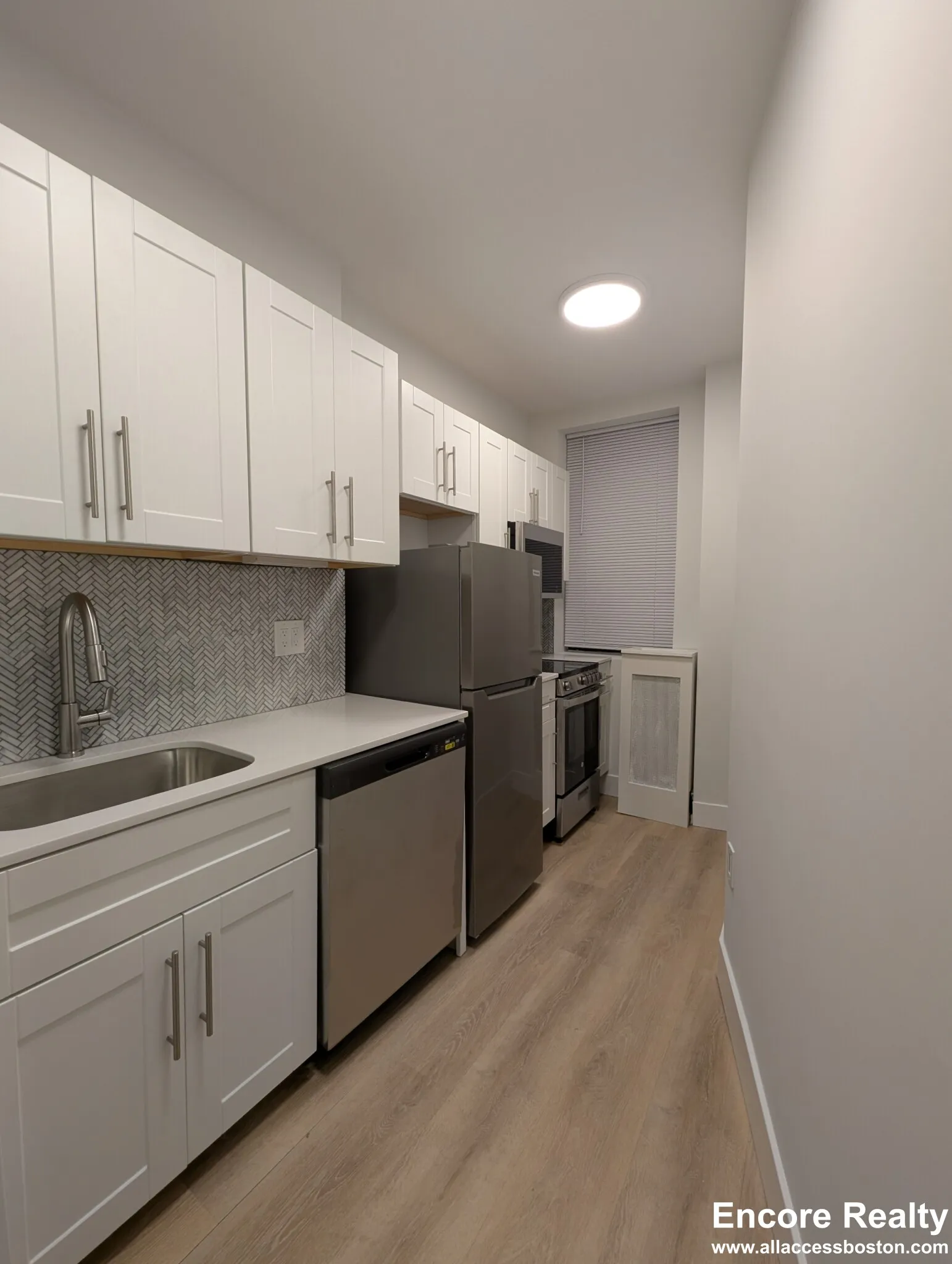 1 bed, 1 bath apartment for rent at 24 Phillips St Unit 3, Beacon Hill — photo 6 of 13