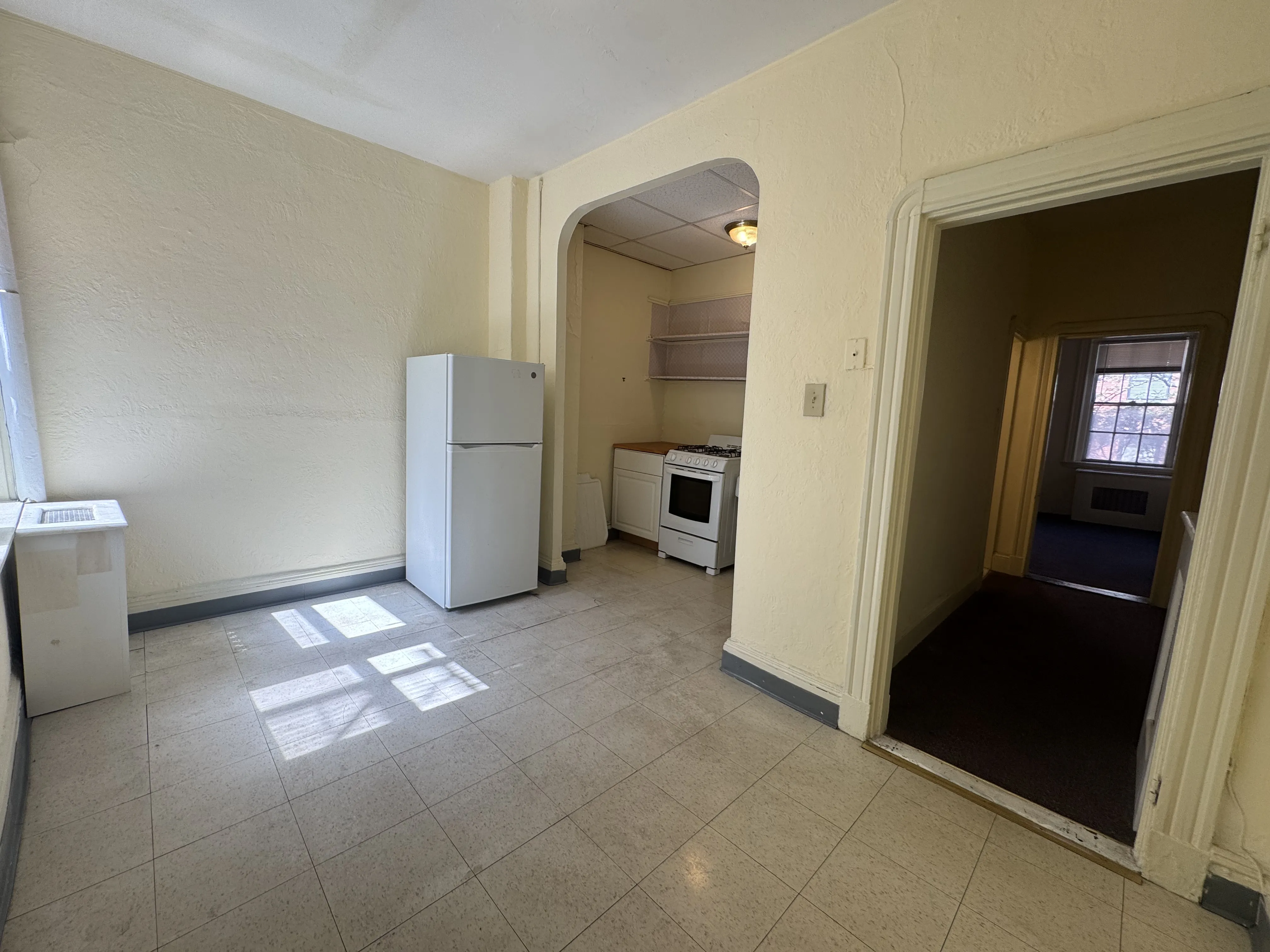 1 bed, 1 bath apartment for rent at 24 Phillips St Unit 4A, Beacon Hill — photo 1 of 10