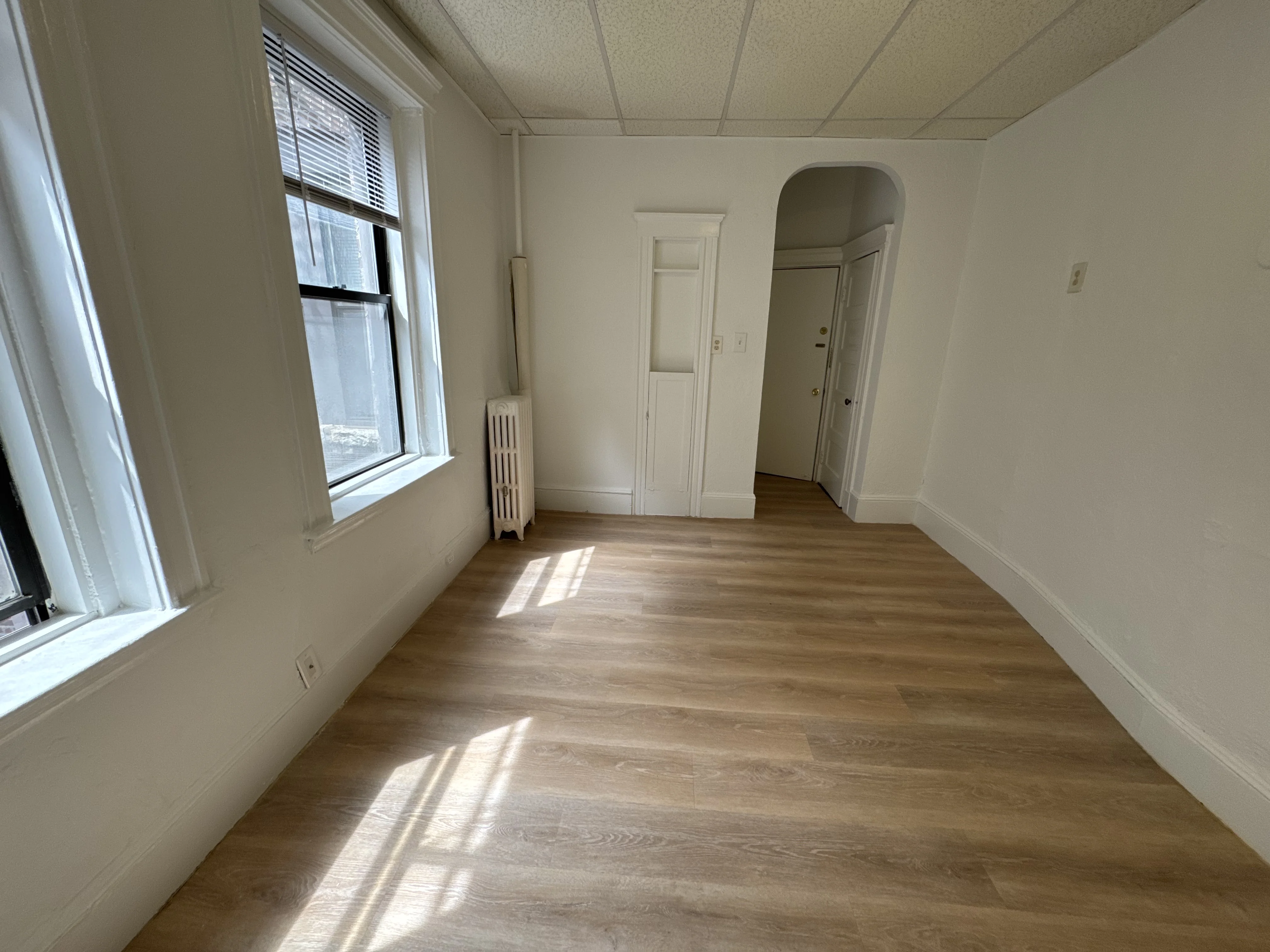 1 bed, 1 bath apartment for rent at 24 Phillips St Unit 5, Beacon Hill — photo 2 of 5