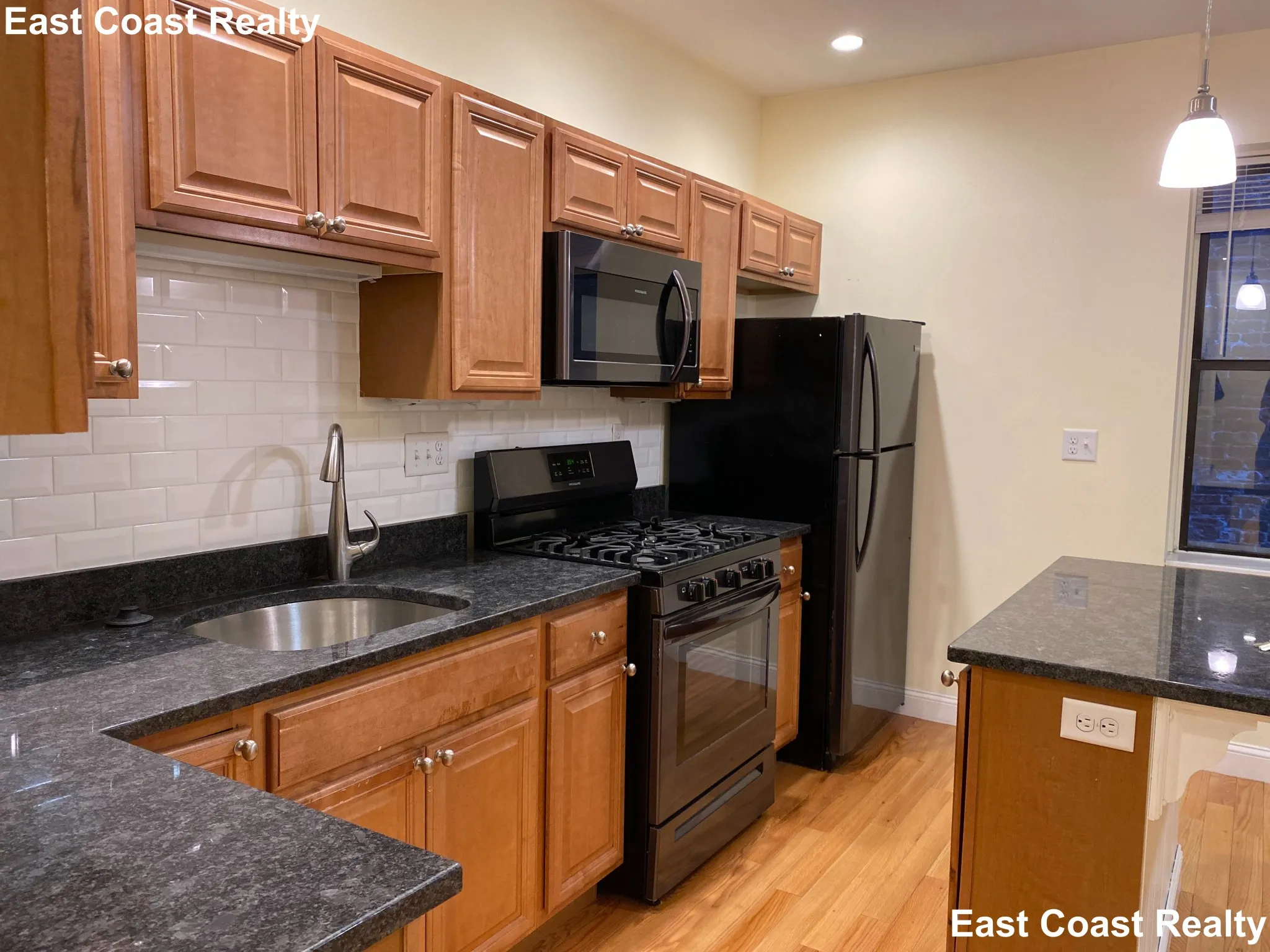1 bed, 1 bath apartment for rent at 24 Phillips St Unit 6, Beacon Hill — photo 3 of 10