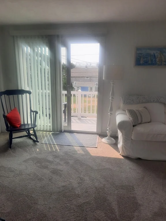 3 bed, 2 bath apartment for rent at 24 Pine Point Rd, Duxbury — photo 9 of 11