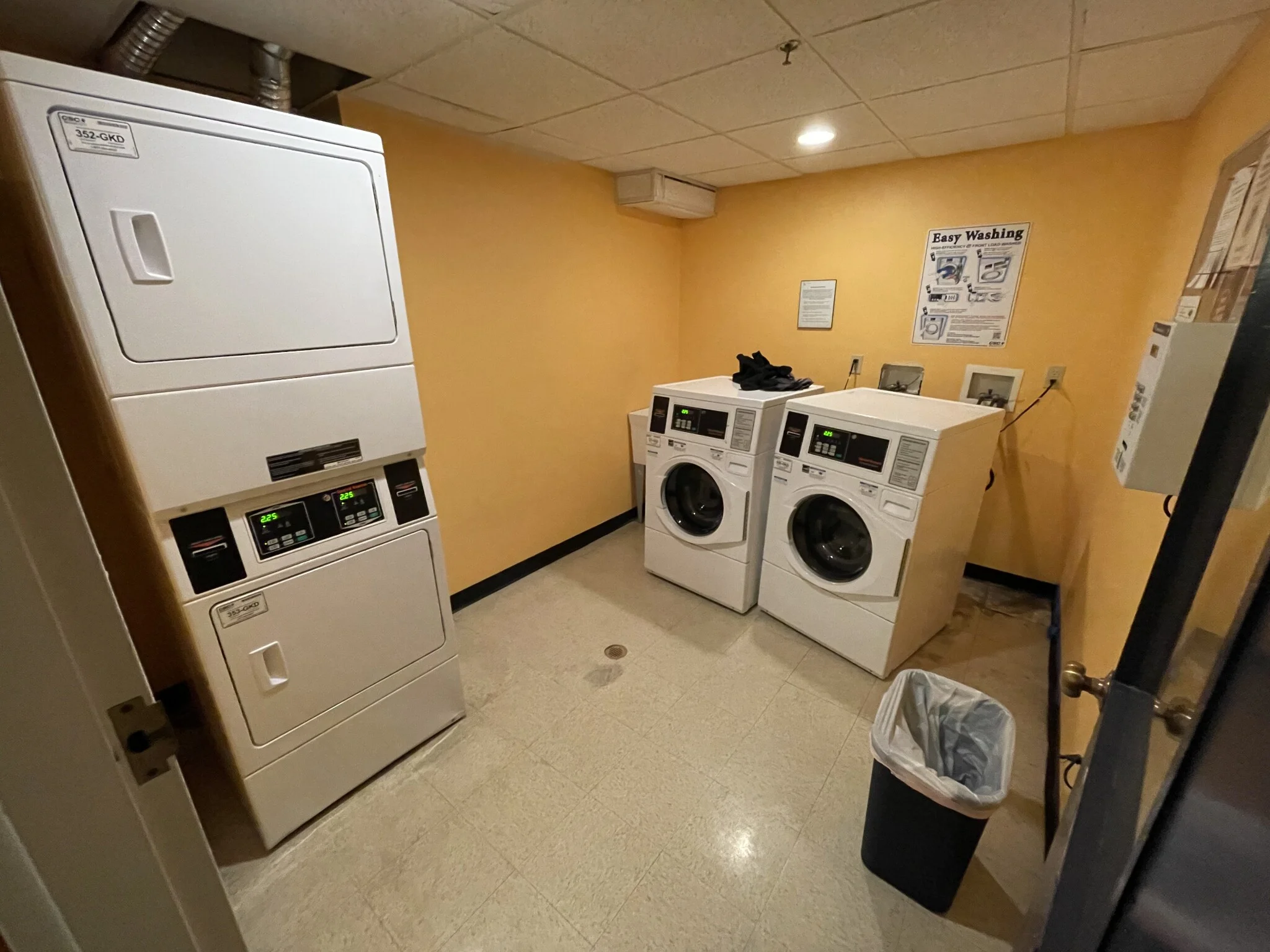 1 bed, 1 bath apartment for rent at 24 Queensberry St Unit 12A, Fenway