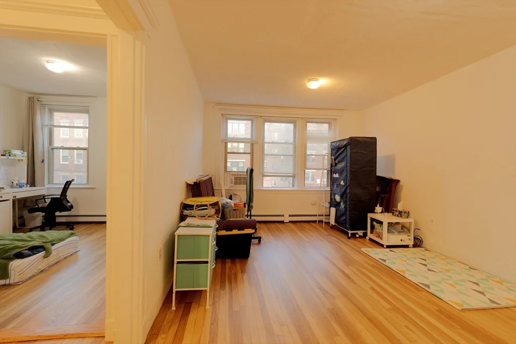 2 bed, 1 bath apartment for rent at 24 Ransom Rd Unit 7, Brighton