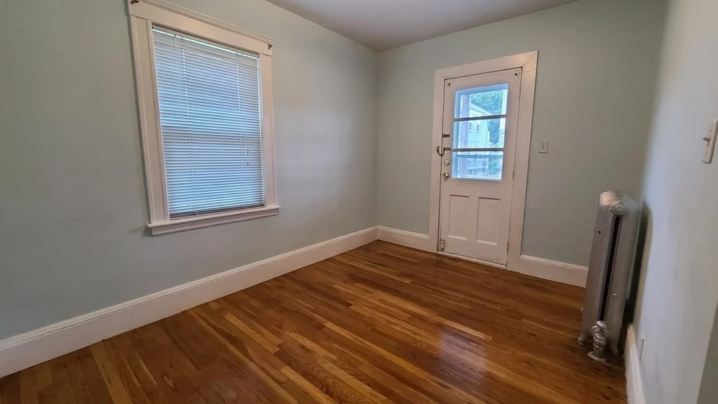 2 bed, 1 bath apartment for rent at 24 Ring Ave Unit 1, Quincy — photo 10 of 11