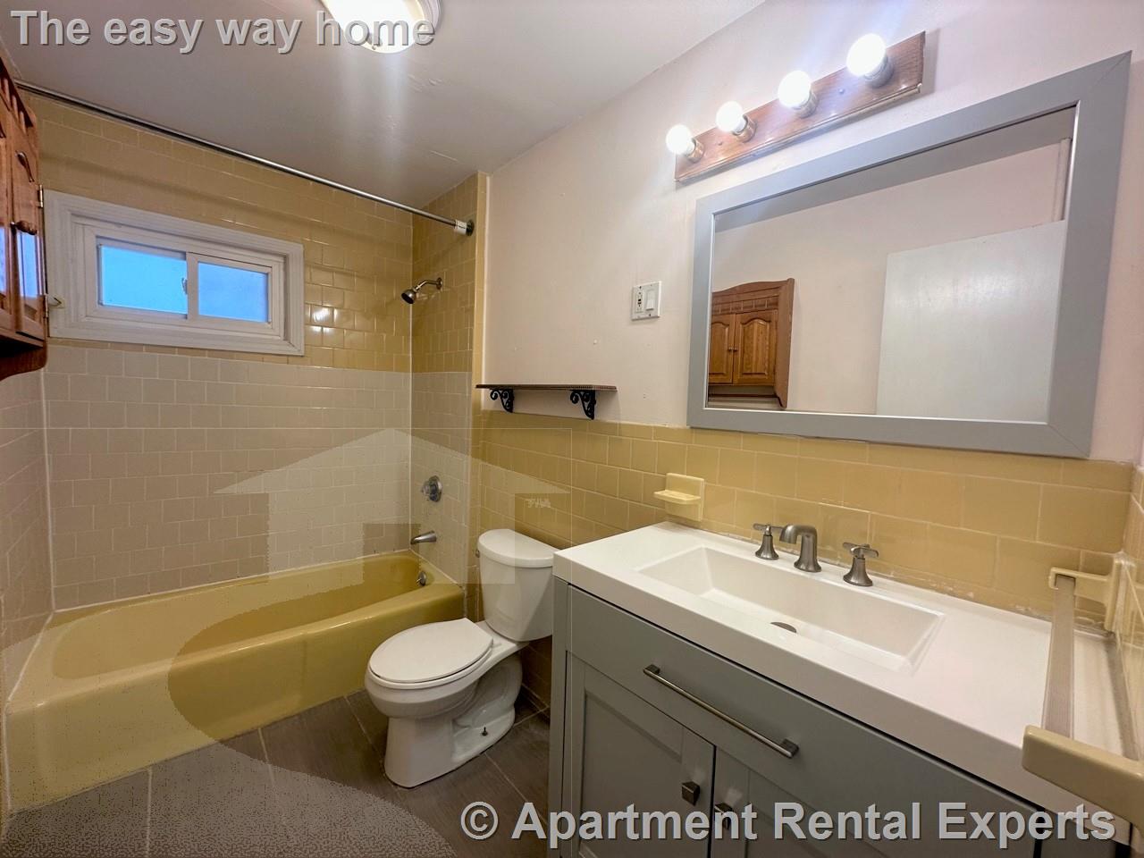 2 bed, 1 bath apartment for rent at 24 Rossmore St Unit 2, Union Square — photo 12 of 18