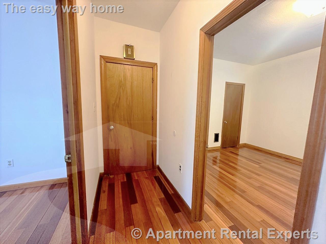 2 bed, 1 bath apartment for rent at 24 Rossmore St Unit 2, Union Square — photo 11 of 18