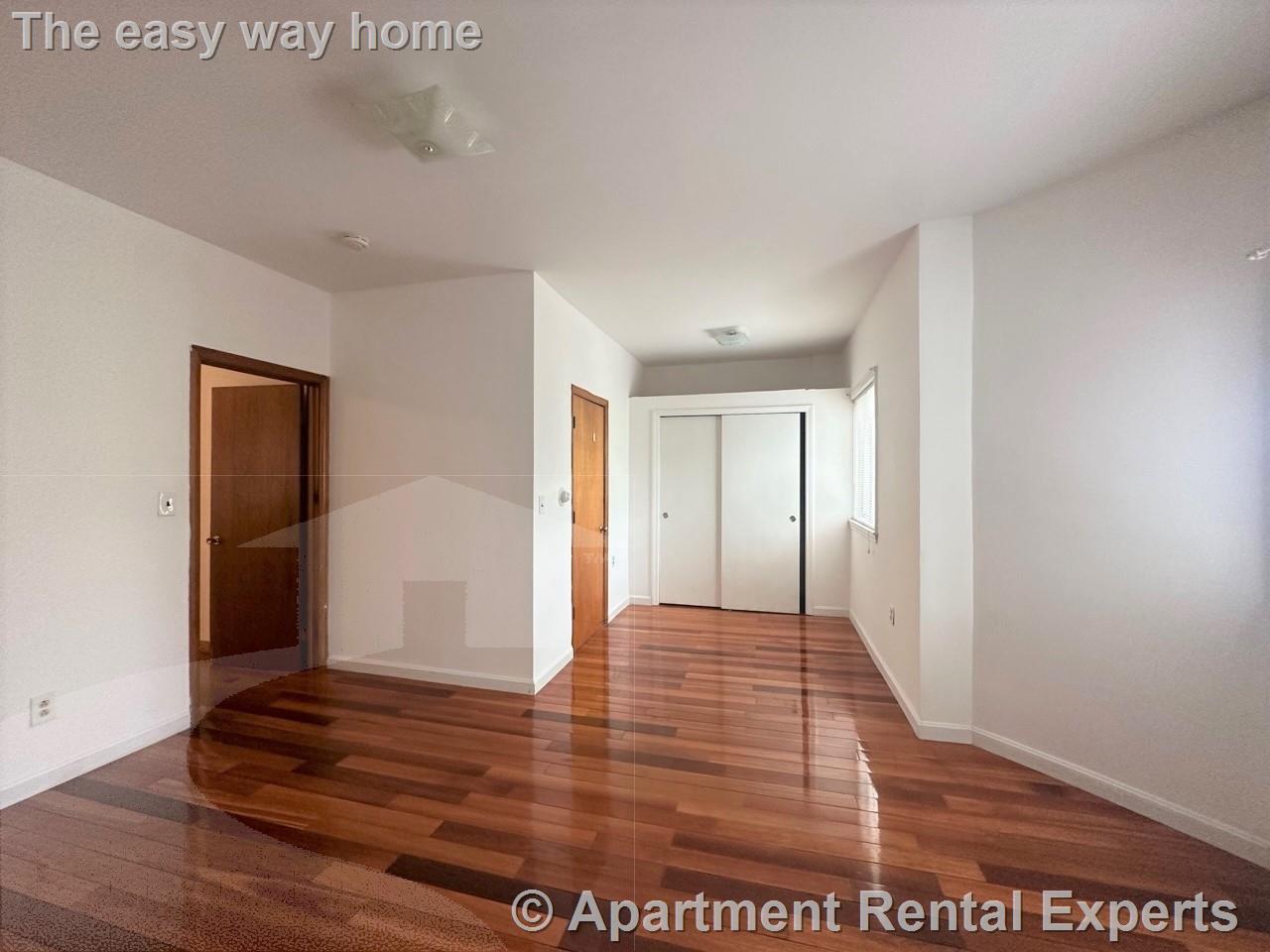 2 bed, 1 bath apartment for rent at 24 Rossmore St Unit 2, Union Square — photo 6 of 18