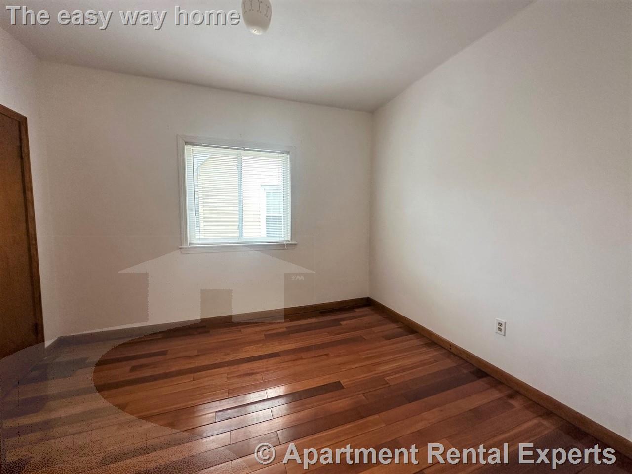 2 bed, 1 bath apartment for rent at 24 Rossmore St Unit 2, Union Square — photo 10 of 18