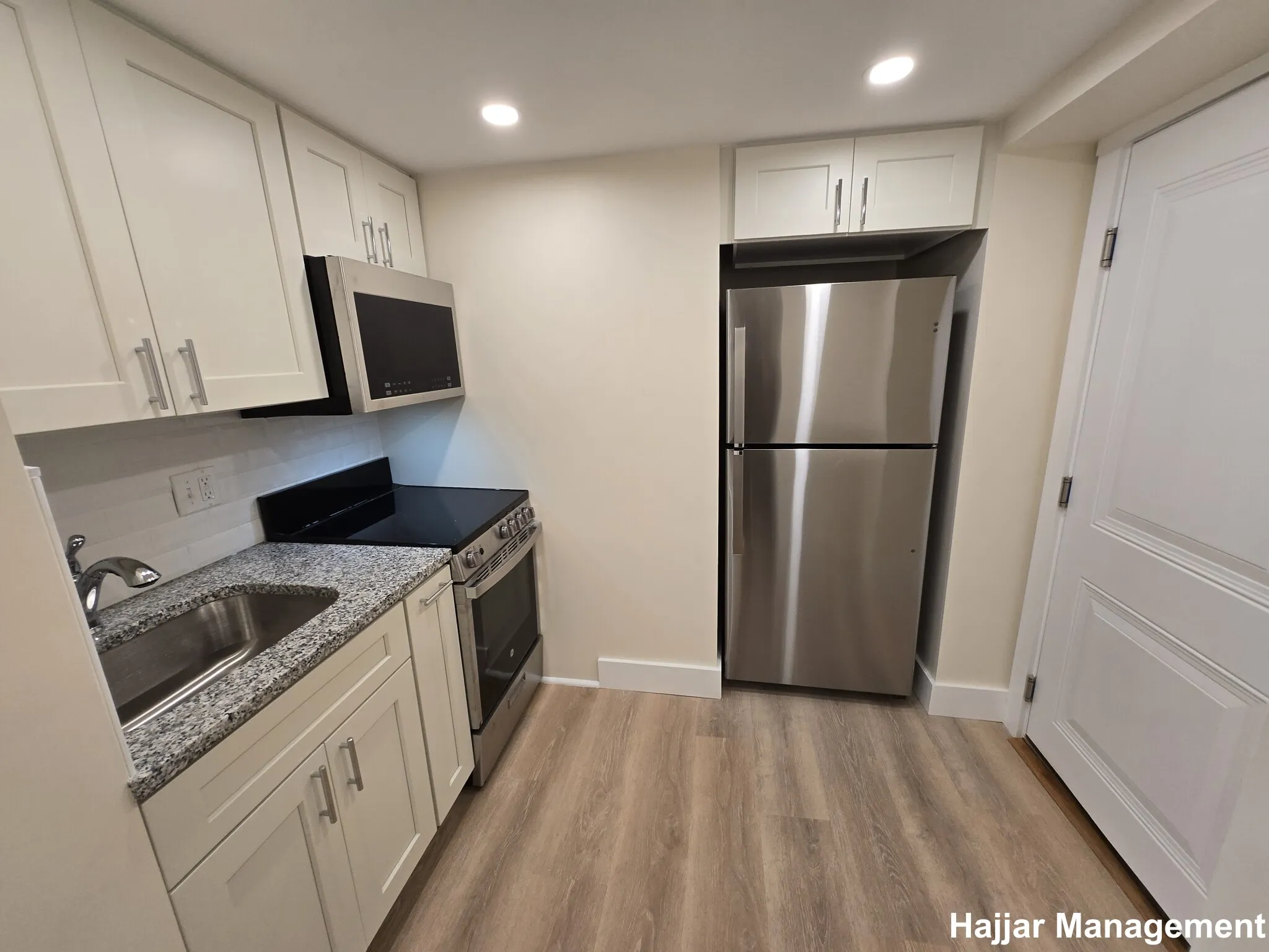 Studio bed, 1 bath apartment for rent at 24 Royce Rd Unit 1B, Brighton — photo 3 of 10