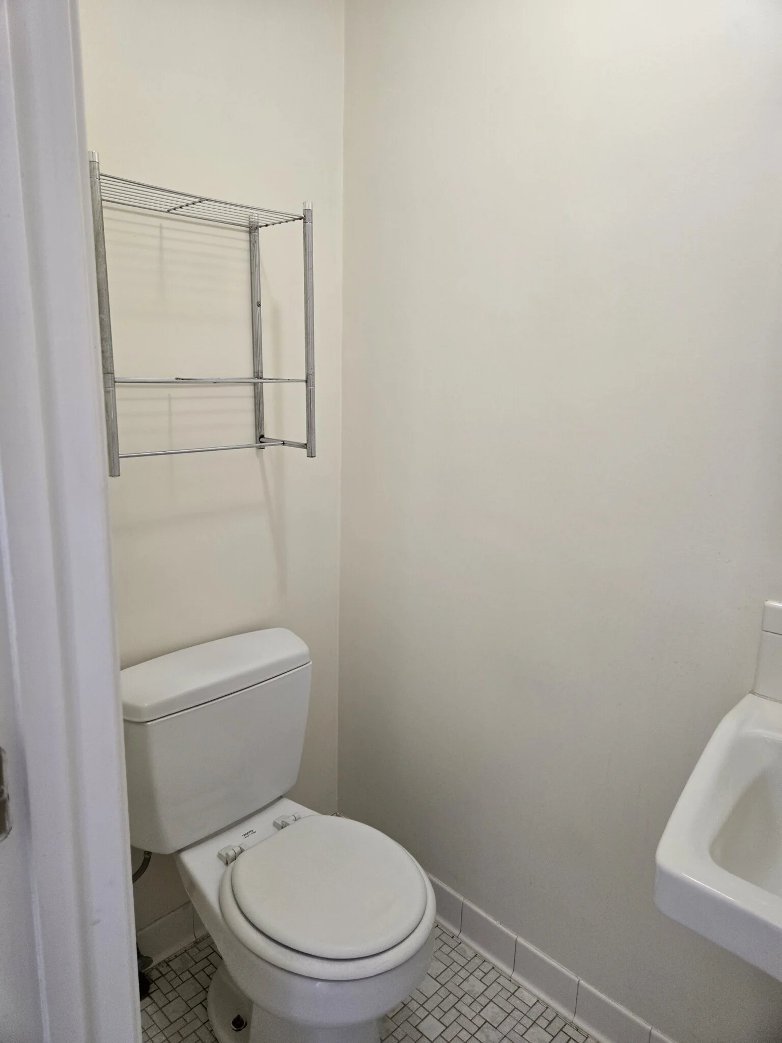 2 bed, 2.5 bath apartment for rent at 24 Rustic St, Newton Corner — photo 7 of 34