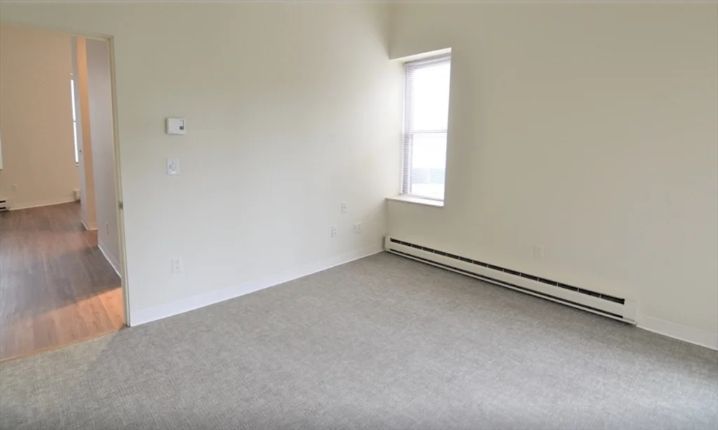 1 bed, 1 bath apartment for rent at 24 Saint Germain St Unit 3, Back Bay — photo 8 of 11