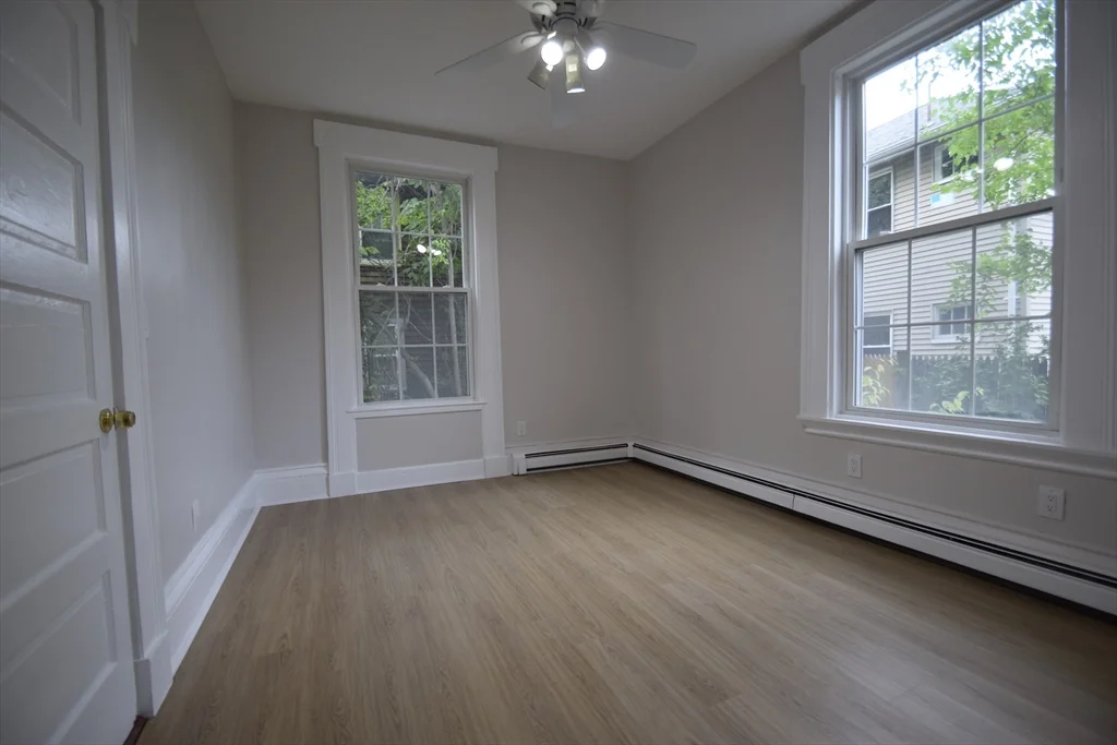 3 bed, 1 bath apartment for rent at 24 Saint James St Unit 24, Newton — photo 16 of 20
