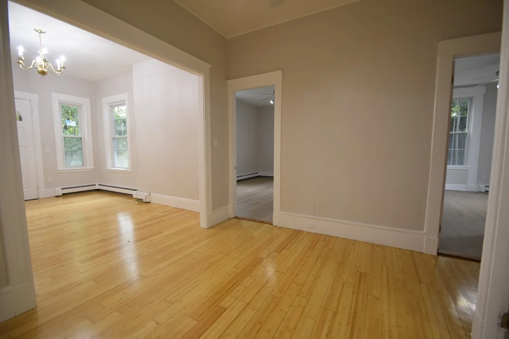 3 bed, 1 bath apartment for rent at 24 Saint James St Unit 24, Newton — photo 18 of 20