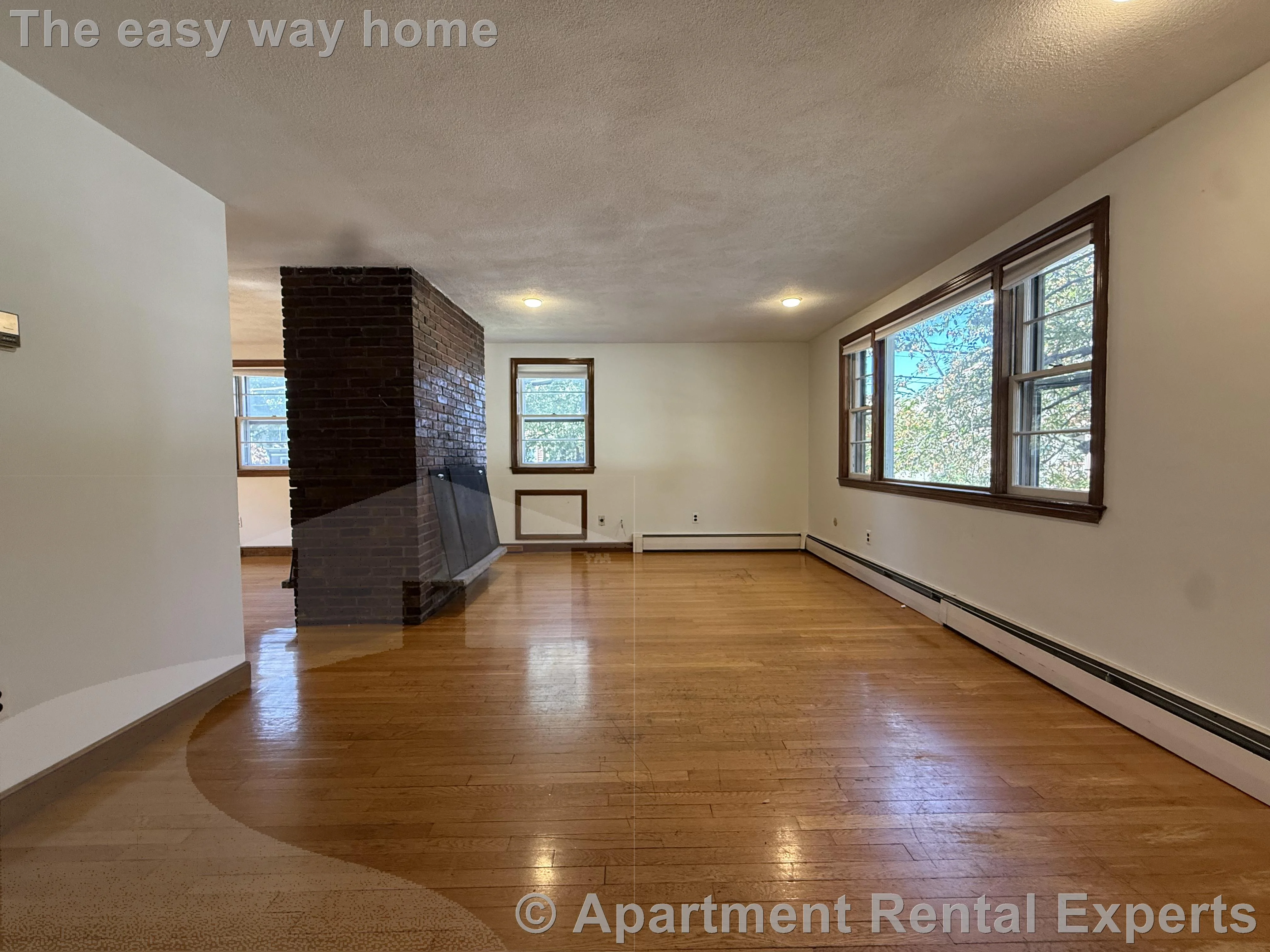 3 bed, 1 bath apartment for rent at 24 Saville St, Huron Village — photo 5 of 19