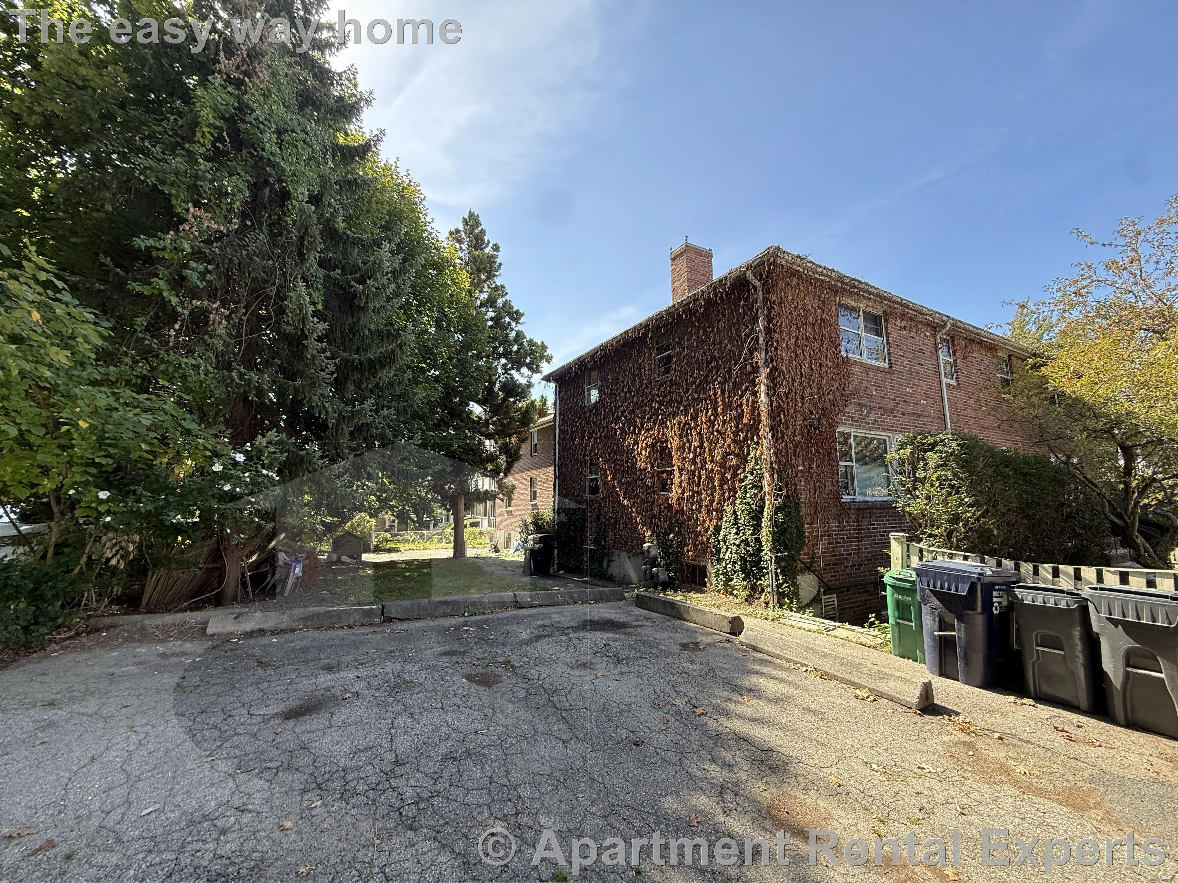 3 bed, 1 bath apartment for rent at 24 Saville St, Huron Village — photo 16 of 19
