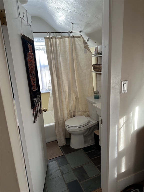 1 bed, 1 bath apartment for rent at 24 School St Unit 0, Newton — photo 7 of 9
