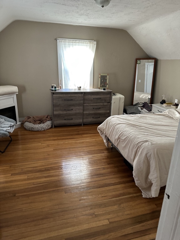 1 bed, 1 bath apartment for rent at 24 School St Unit 0, Newton — photo 5 of 9