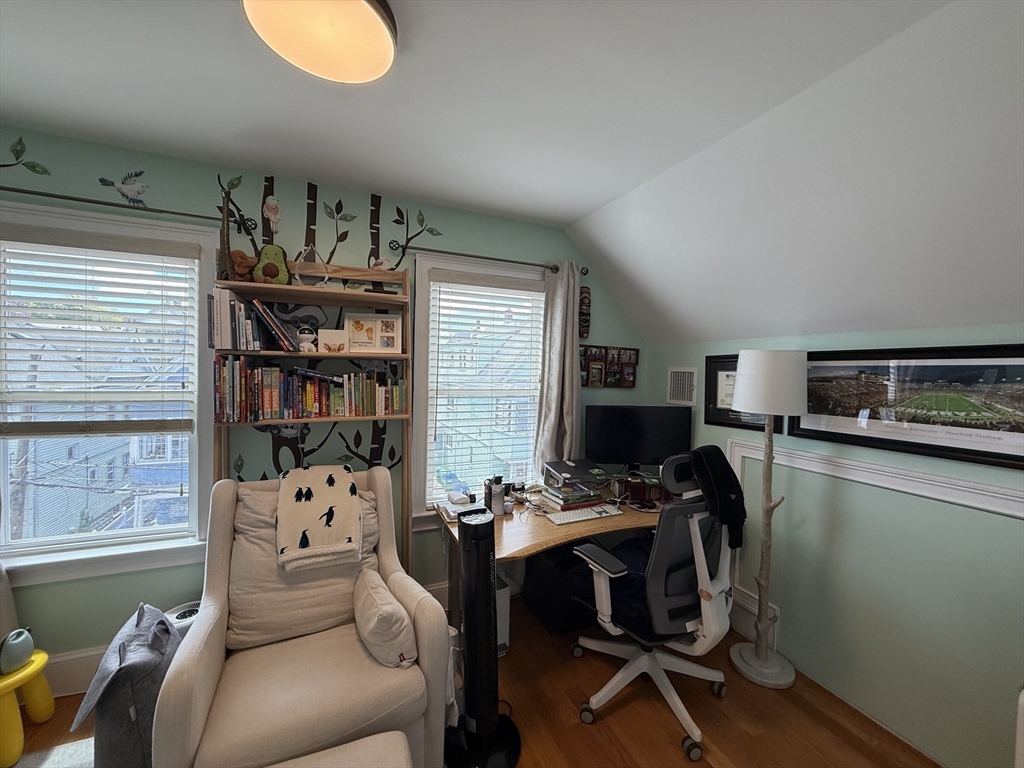 3 bed, 2 bath apartment for rent at 24 Shapley Unit 2, Medford — photo 14 of 29
