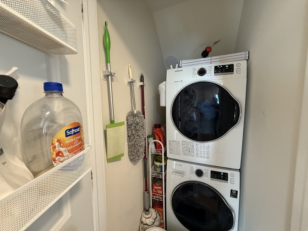 3 bed, 2 bath apartment for rent at 24 Shapley Unit 2, Medford — photo 18 of 29