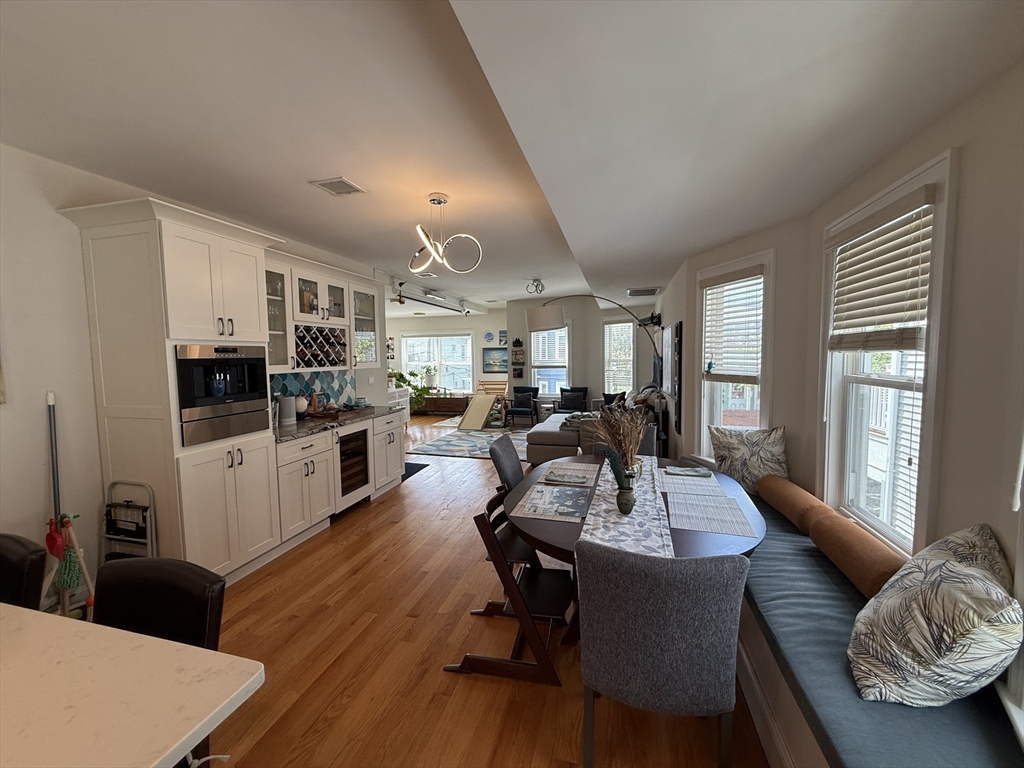 3 bed, 2 bath apartment for rent at 24 Shapley Unit 2, Medford — photo 3 of 29