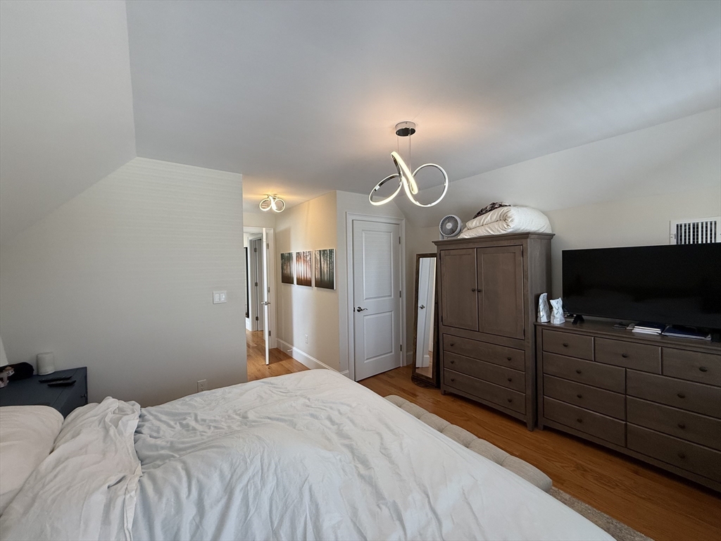 3 bed, 2 bath apartment for rent at 24 Shapley Unit 2, Medford — photo 20 of 29