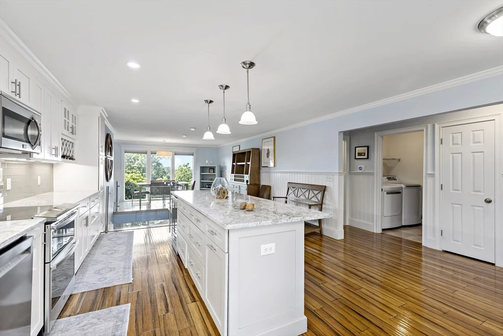 2 bed, 2 bath apartment for rent at 24 Ships View Ter Unit 24, Buzzards Bay — photo 19 of 35