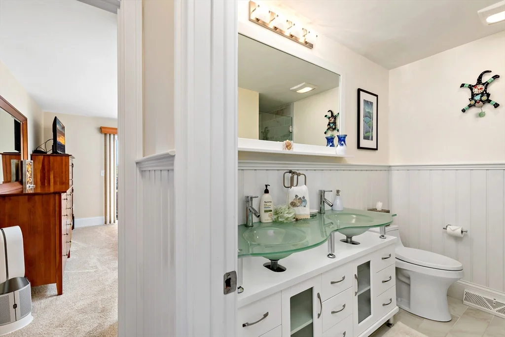 2 bed, 2 bath apartment for rent at 24 Ships View Ter Unit 24, Buzzards Bay — photo 20 of 35