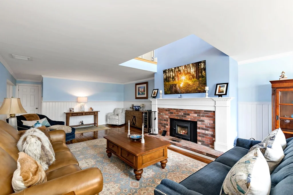 2 bed, 2 bath apartment for rent at 24 Ships View Ter Unit 24, Buzzards Bay — photo 28 of 35