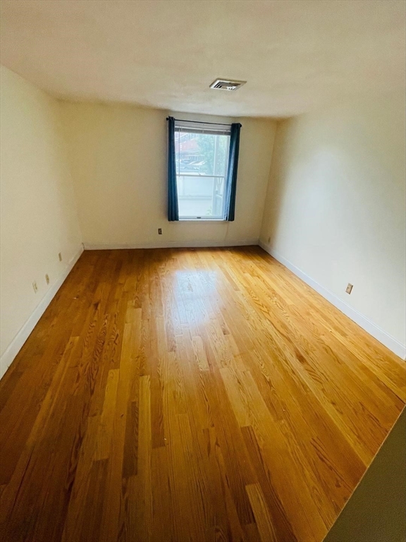 1 bed, 1 bath apartment for rent at 24 South St Unit 3, Medford — photo 10 of 13