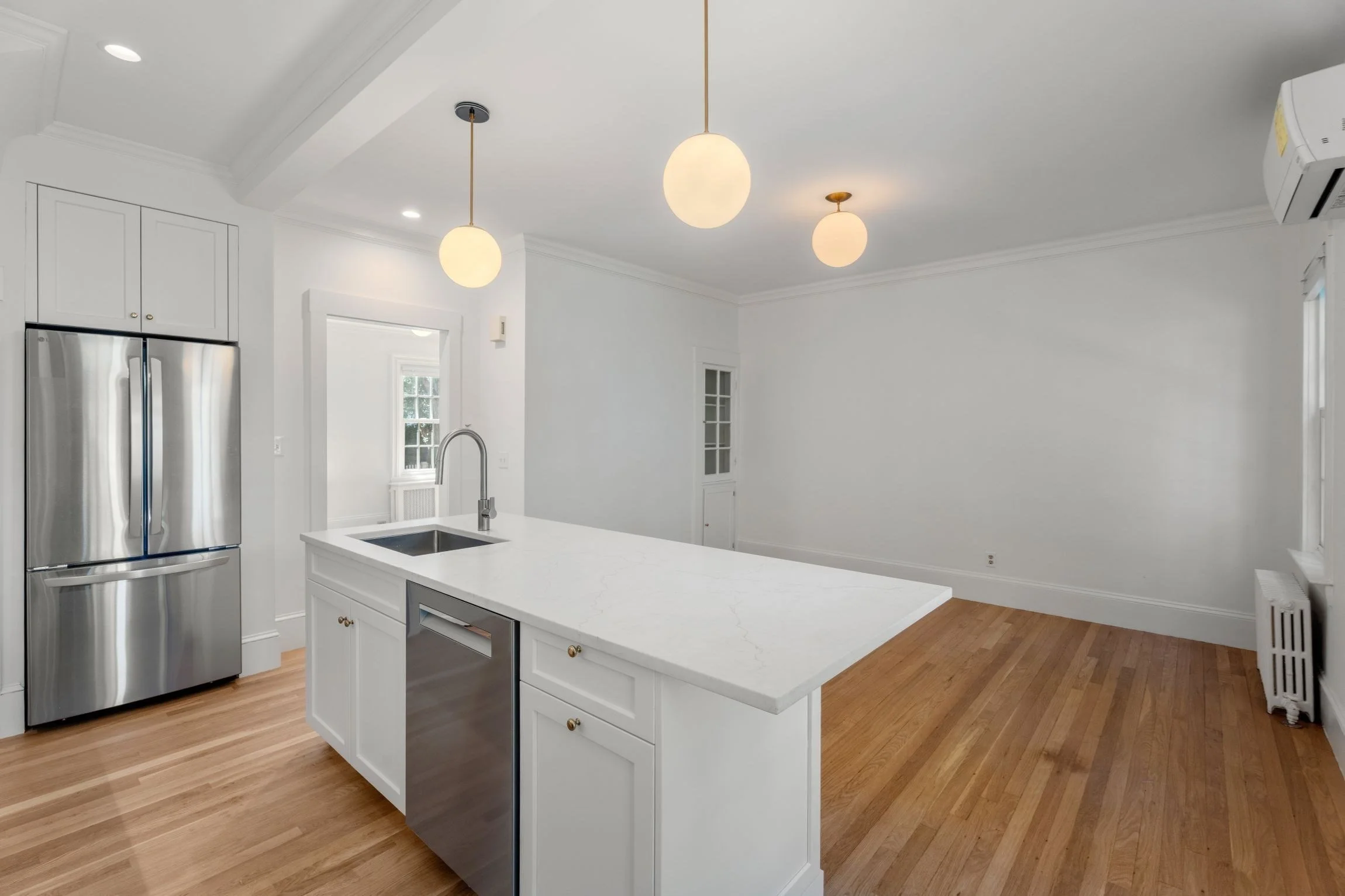 2 bed, 1 bath apartment for rent at 24 Sparks Unit 0, West Cambridge — photo 11 of 24