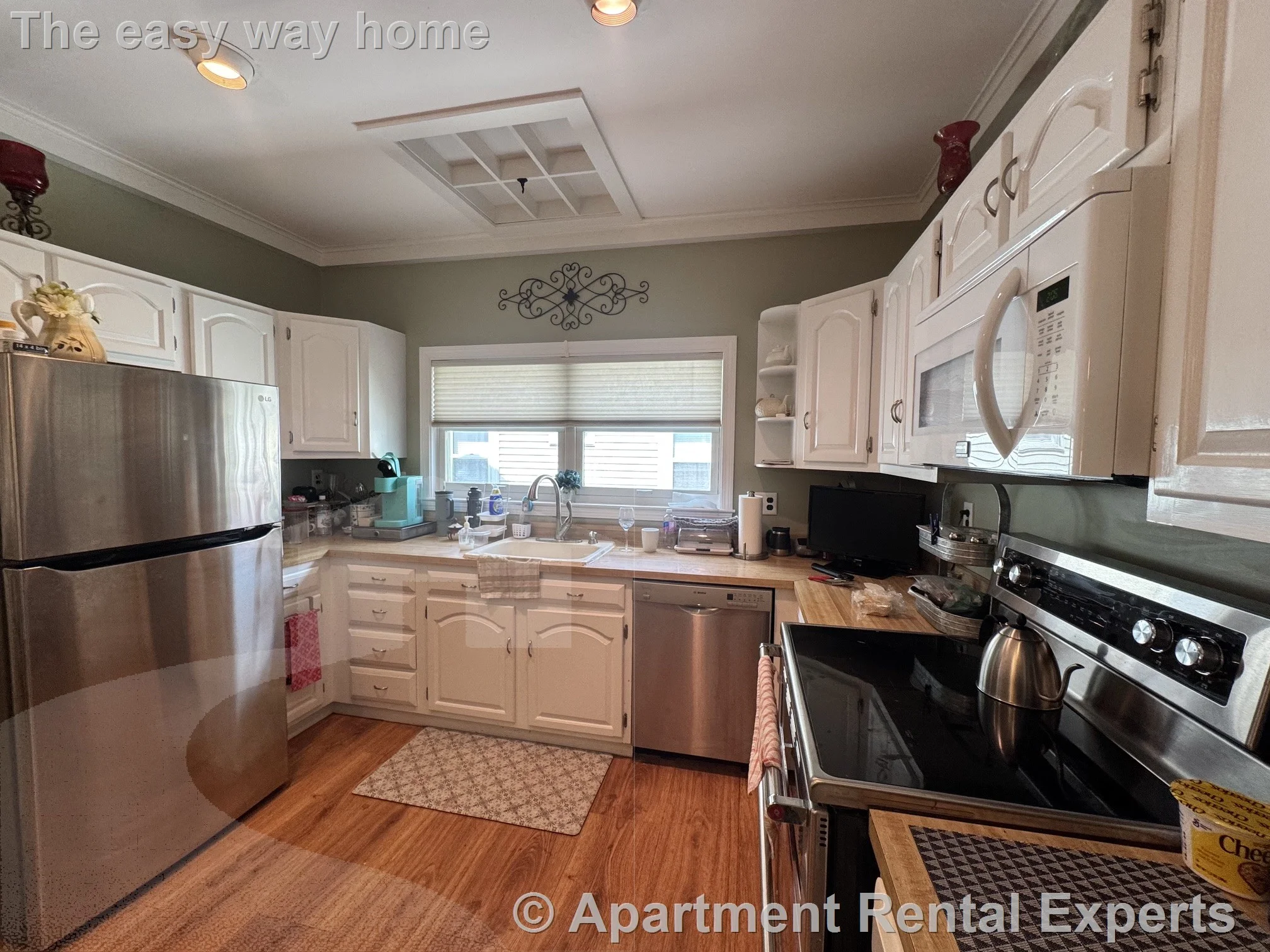 3 bed, 1 bath apartment for rent at 24 Stoughton St Unit 2, Tufts — photo 3 of 22