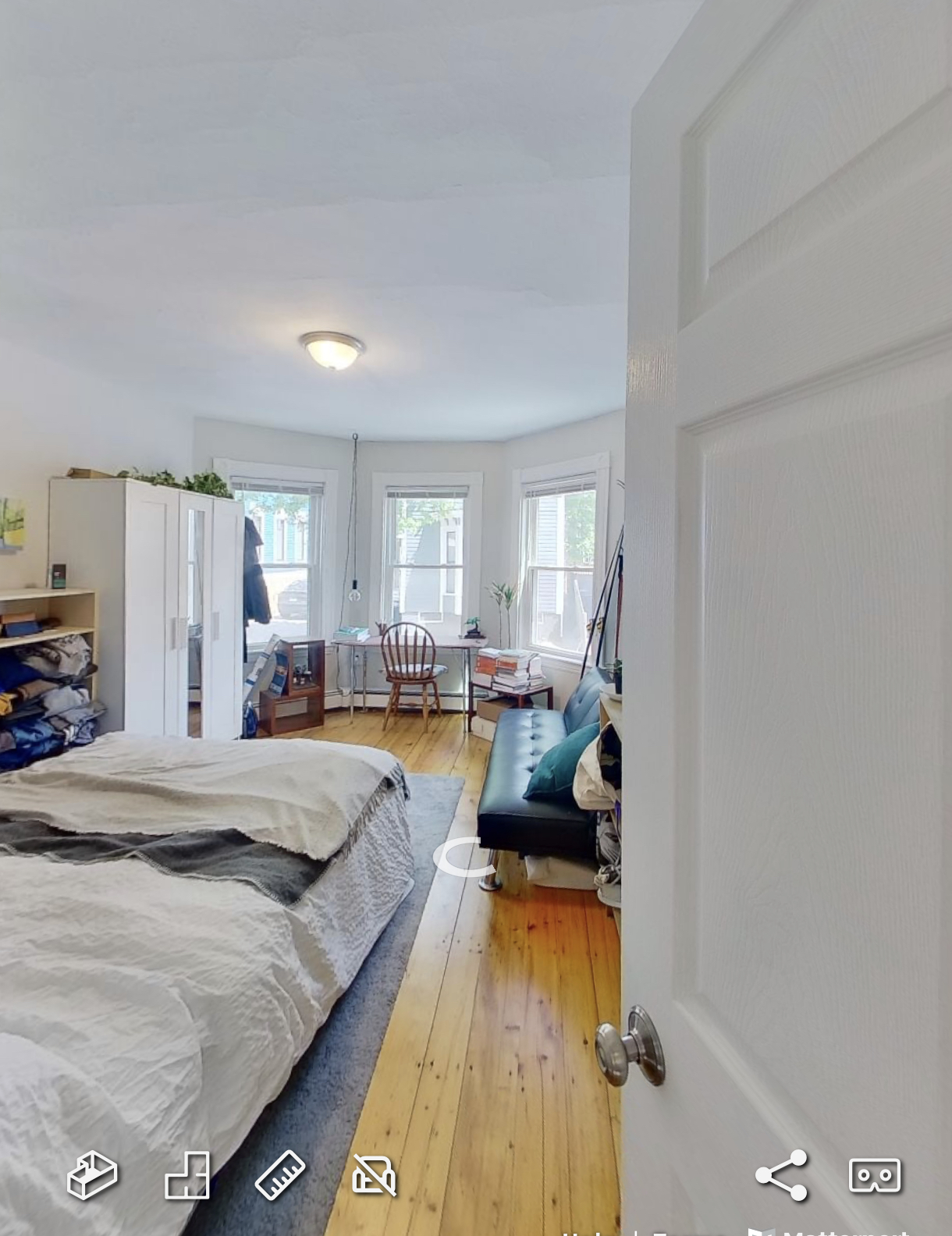 2 bed, 1 bath apartment for rent at 24 Suffolk St Unit 1, The Port — photo 2 of 7