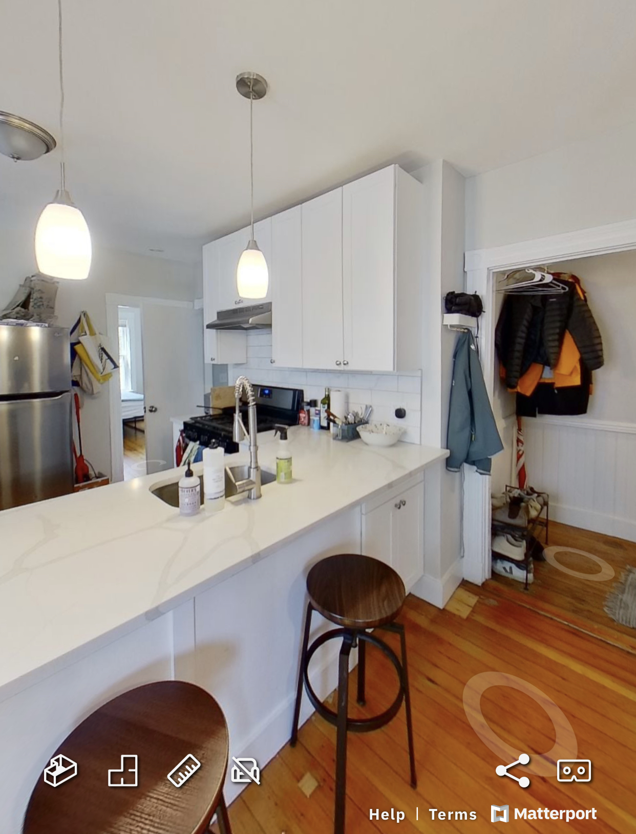 2 bed, 1 bath apartment for rent at 24 Suffolk St Unit 1, The Port — photo 3 of 7