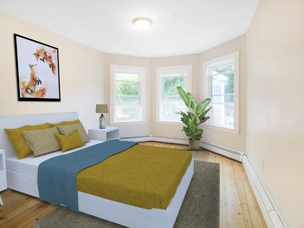 2 bed, 1 bath apartment for rent at 24 Suffolk St Unit 2, The Port — photo 4 of 12