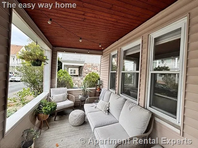 4 bed, 2 bath apartment for rent at 24 Teele Ave, Teele Square — photo 11 of 13