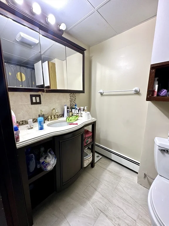 3 bed, 2 bath apartment for rent at 24 Thatcher Unit 1, Hyde Park — photo 21 of 25