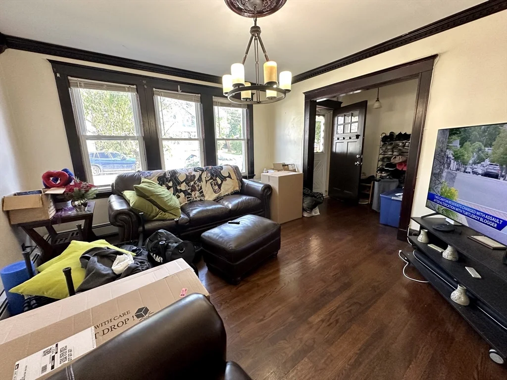 3 bed, 2 bath apartment for rent at 24 Thatcher Unit 1, Hyde Park — photo 3 of 25