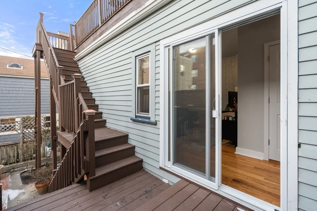 3 bed, 2 bath apartment for rent at 24 Thomas Park Unit 1, South Boston — photo 5 of 12