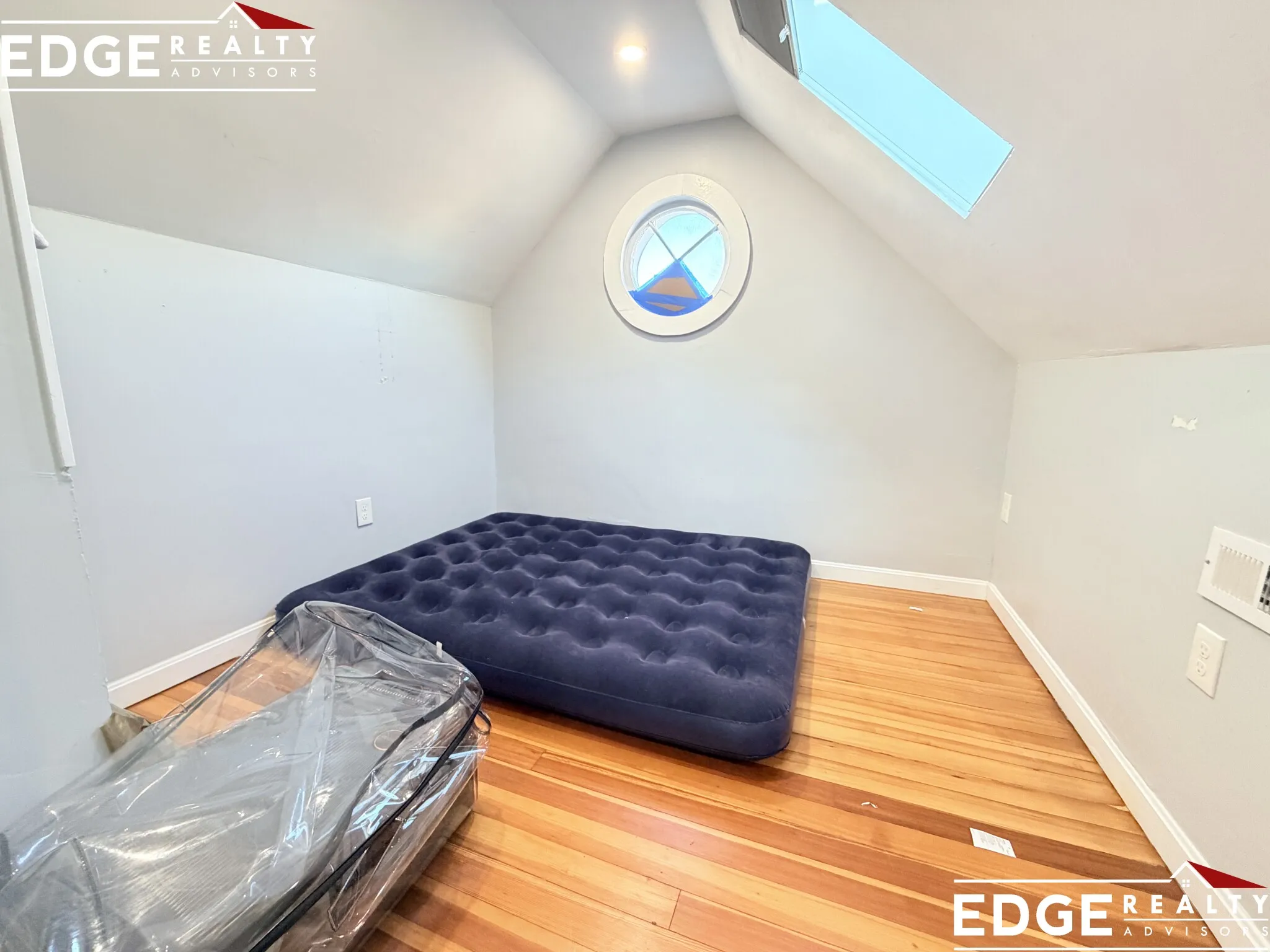 4 bed, 3 bath apartment for rent at 24 Tremont St Unit N/A, Brighton — photo 6 of 12