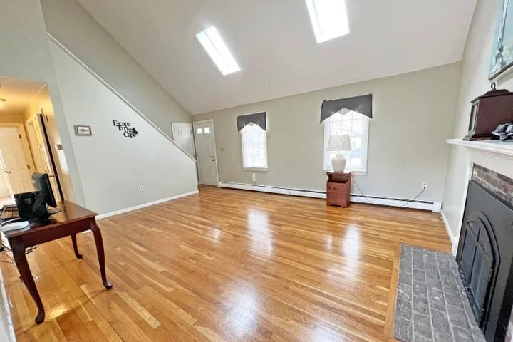 3 bed, 2 bath apartment for rent at 24 Union, Yarmouth — photo 5 of 21