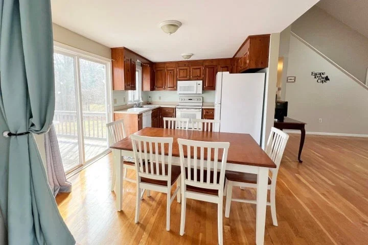3 bed, 2 bath apartment for rent at 24 Union, Yarmouth — photo 6 of 21