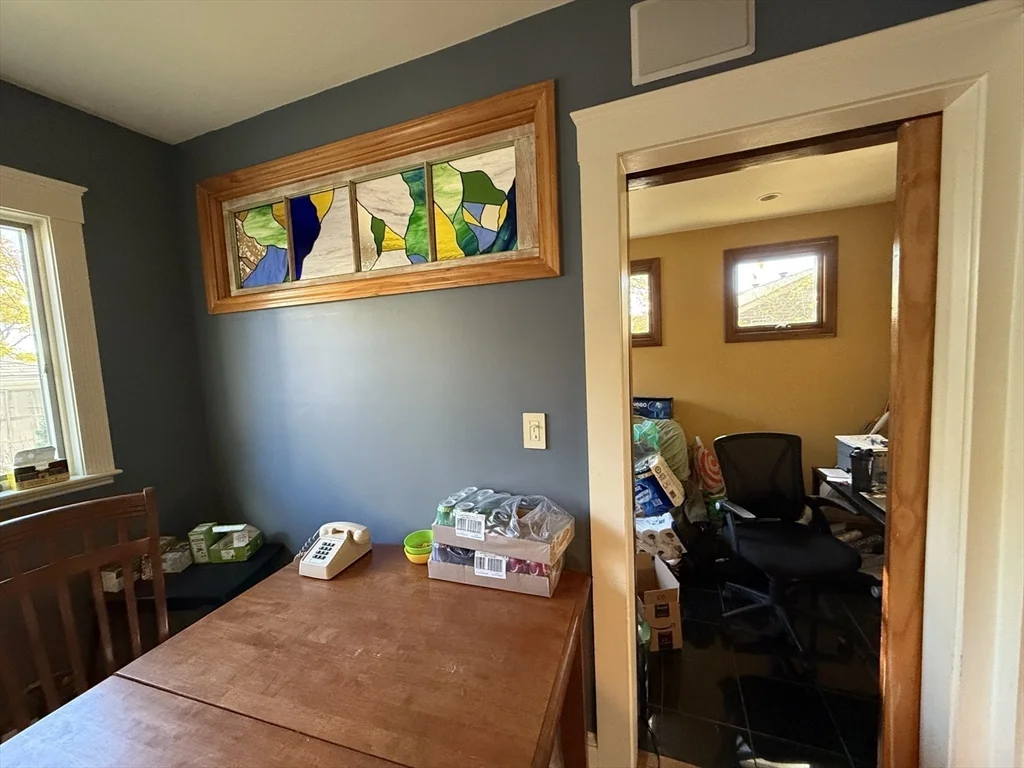 2 bed, 1 bath apartment for rent at 24 Upcrest Unit 1, Oak Square — photo 10 of 13