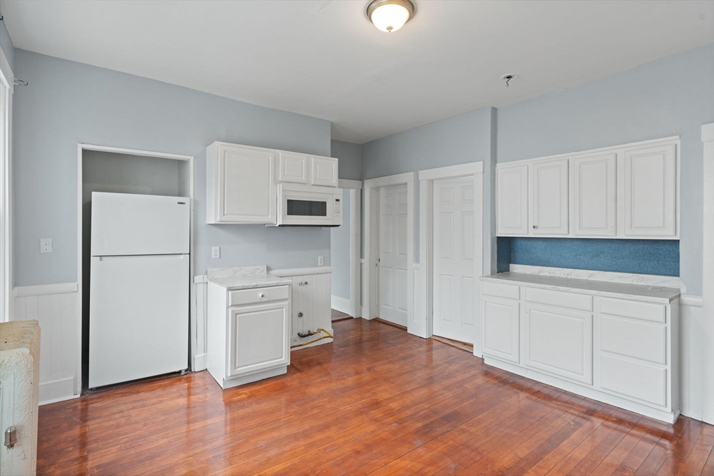 3 bed, 1 bath apartment for rent at 24 Vinton St Unit 2, Worcester — photo 12 of 15