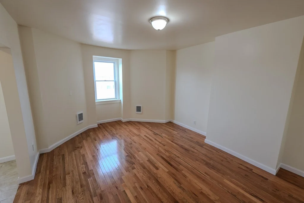 2 bed, 1 bath apartment for rent at 24 W Cottage St Unit 3, Dorchester — photo 8 of 15