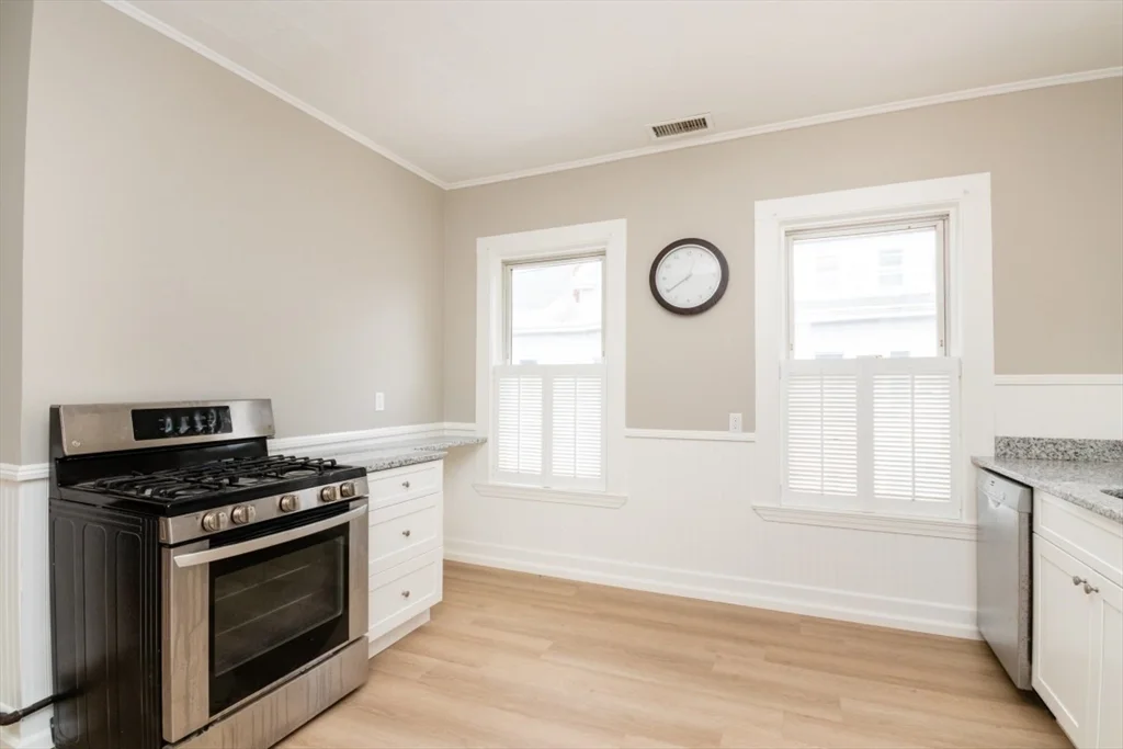 2 bed, 1 bath apartment for rent at 24 Walden Unit 2, North Cambridge — photo 10 of 18