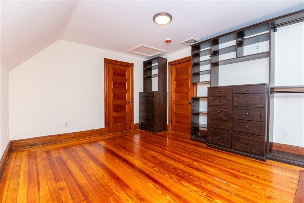 1 bed, 1 bath apartment for rent at 24 Walden Unit 3, Cambridge — photo 12 of 15