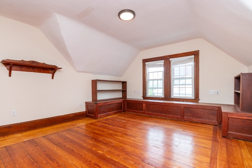 1 bed, 1 bath apartment for rent at 24 Walden Unit 3, Cambridge — photo 3 of 15