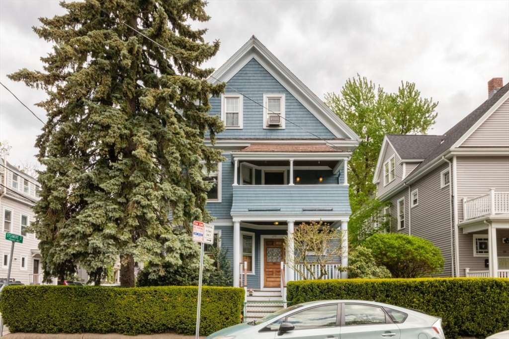 1 bed, 1 bath apartment for rent at 24 Walden Unit 3, Cambridge — photo 1 of 15
