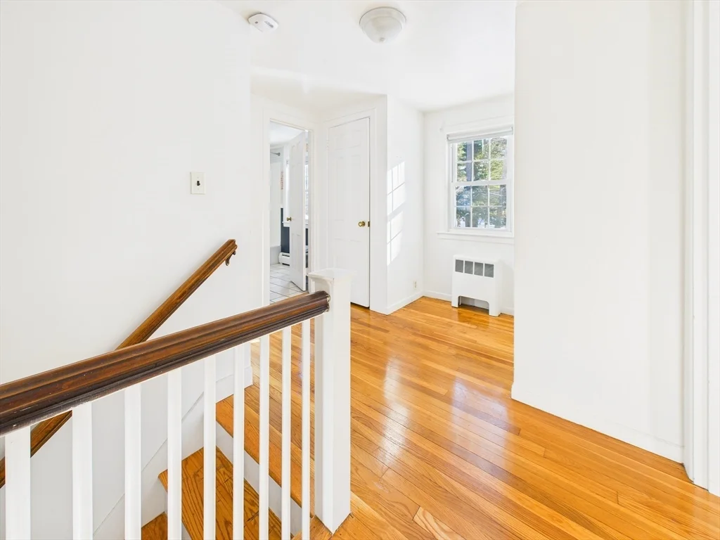 3 bed, 1 bath apartment for rent at 24 Walpole St, Dover — photo 15 of 21